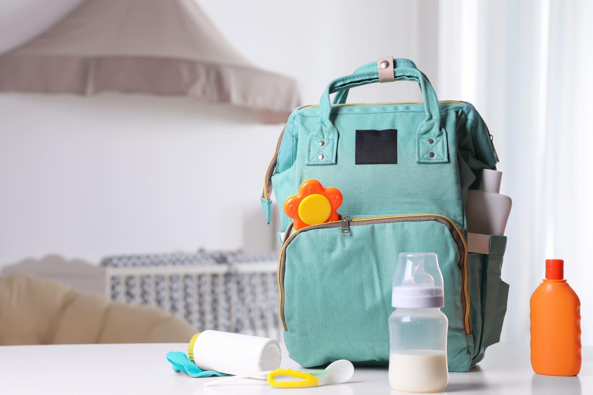 Packing travel checklist for tourists in 2025