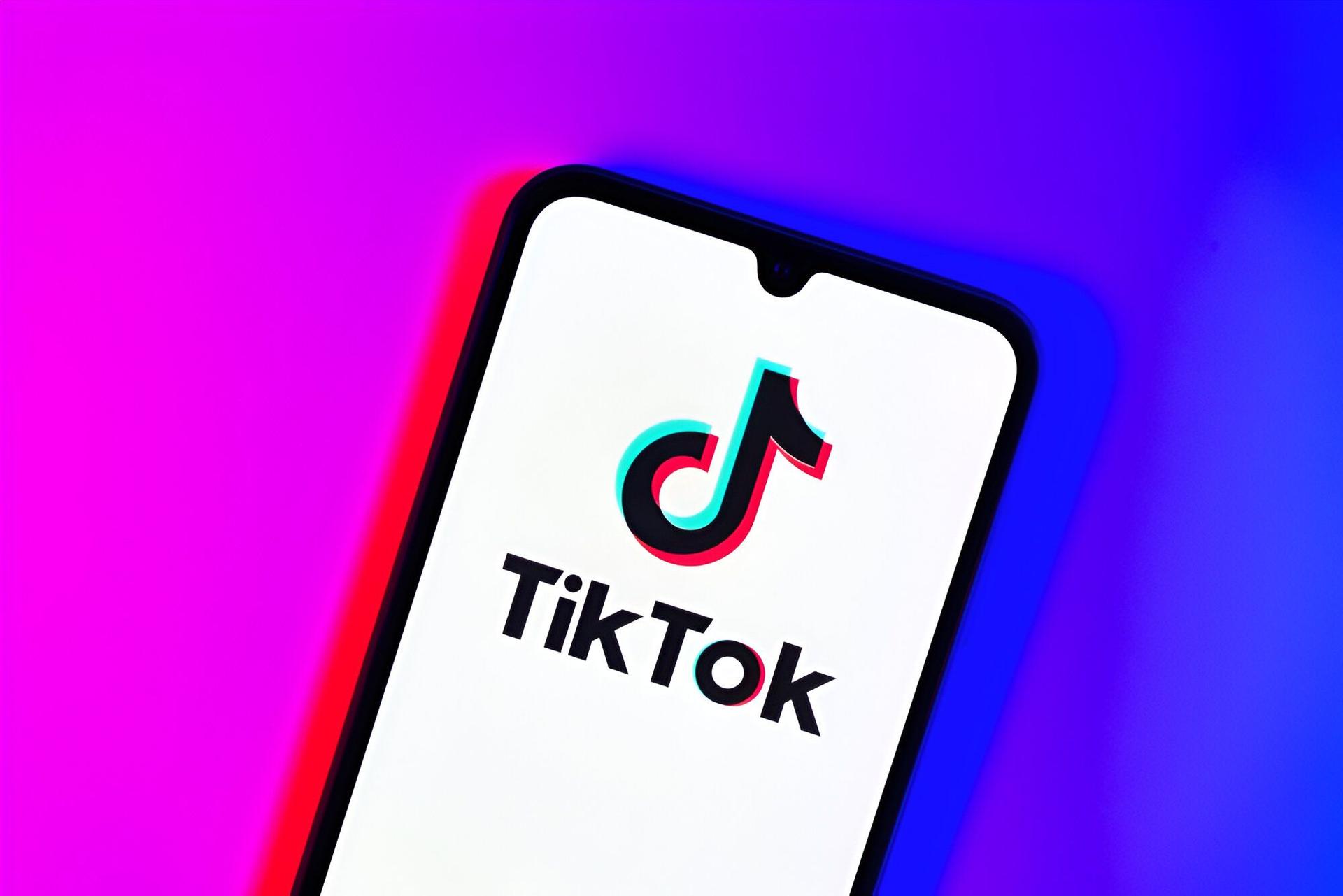 Mobile Data Usage by Spotify, YouTube, Instagram, and TikTok 